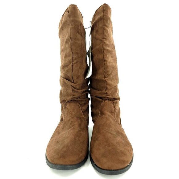 Rue 21 Size 6/7 Brown Vegan Pull on Boot NWT - Picture 3 of 9